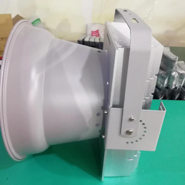 High Power IP65 Brand Driver O - Outdoor Power Tool Brands บทวิจารณ์และราคา